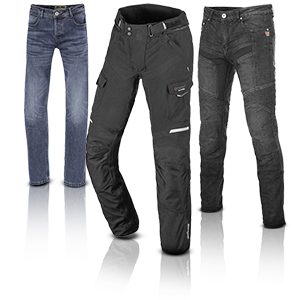 Herren-Motorradhosen im Jeans- und Textilstil mit Protektoren und alltagstauglichem Look.